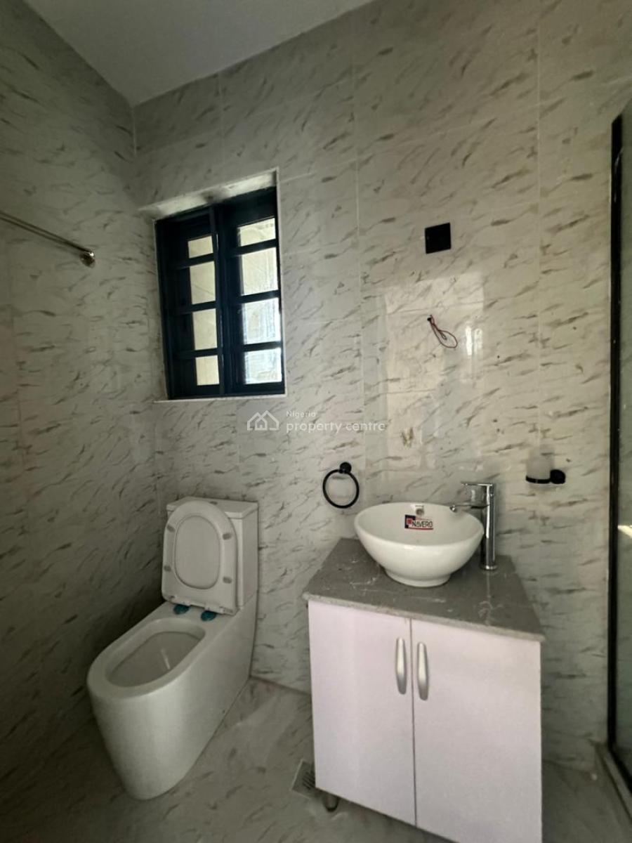 3 Bedroom Flat with Bq and Open Kitchen, Victoria Island (vi), Lagos, Flat / Apartment for Sale