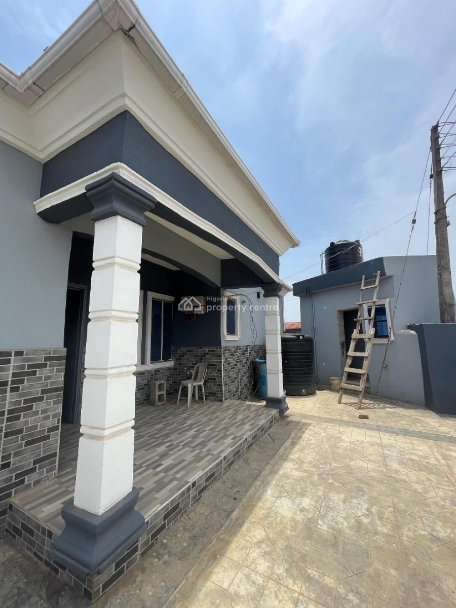 Aesthetically Pleasing 3 Bedroom Bungalow, an Affordable and Perfect Home for Peaceful Living Or Smart Investment, Ikorodu, Lagos, Detached Bungalow for Sale