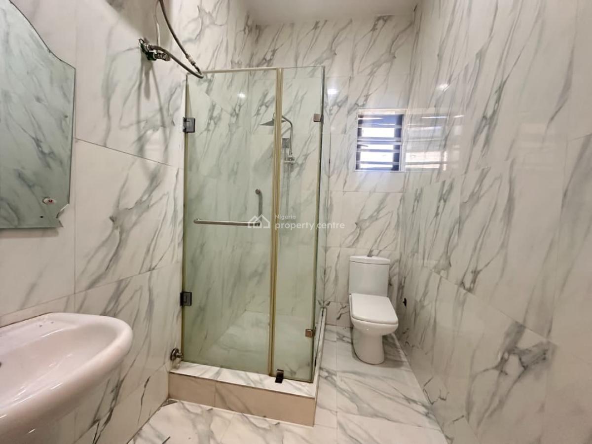 One Room Shared Apartment, Chevron, Lekki Expressway, Lekki, Lagos, Self Contain (single Rooms) for Rent