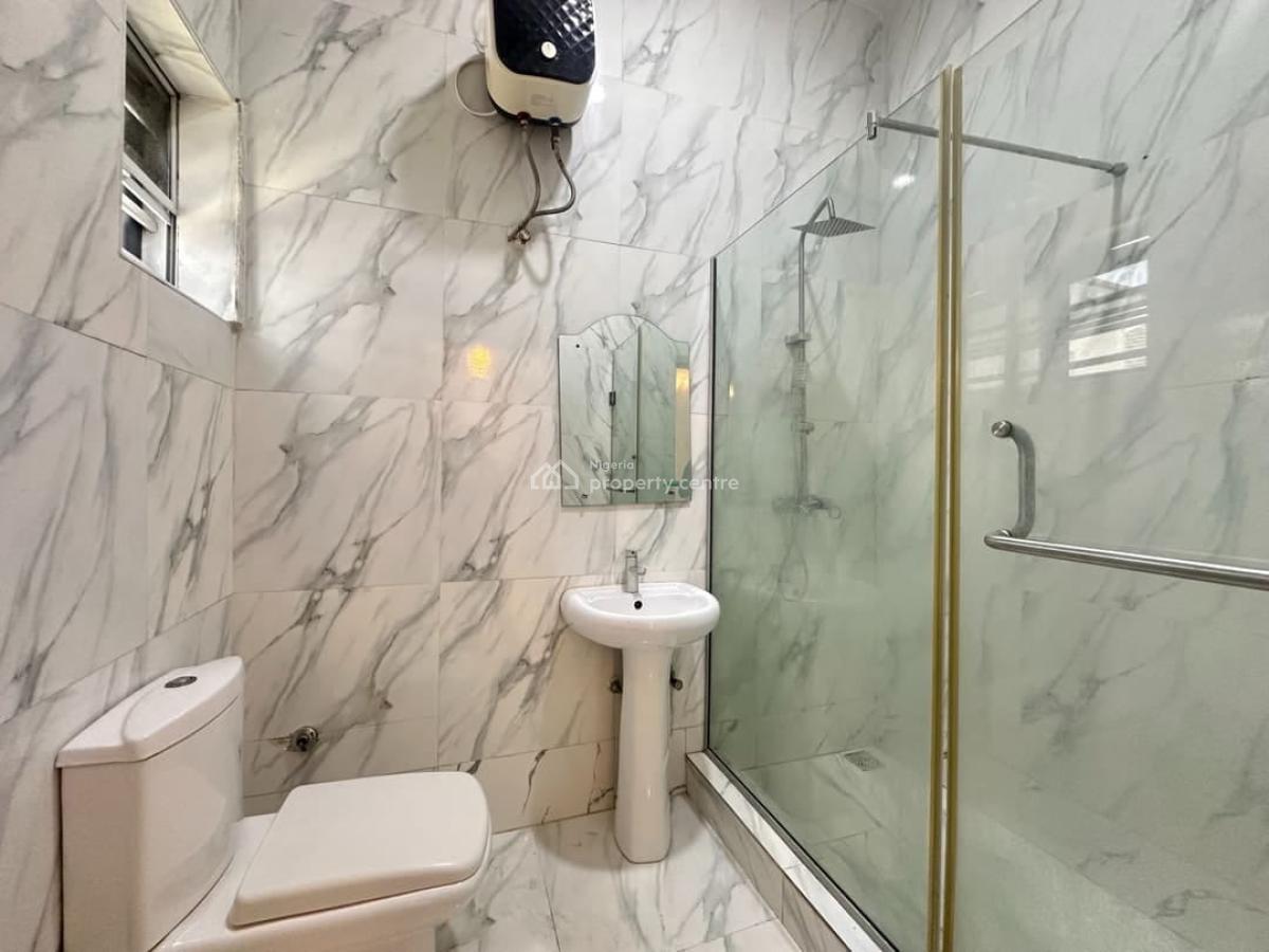 One Room Shared Apartment, Chevron, Lekki Expressway, Lekki, Lagos, Self Contain (single Rooms) for Rent