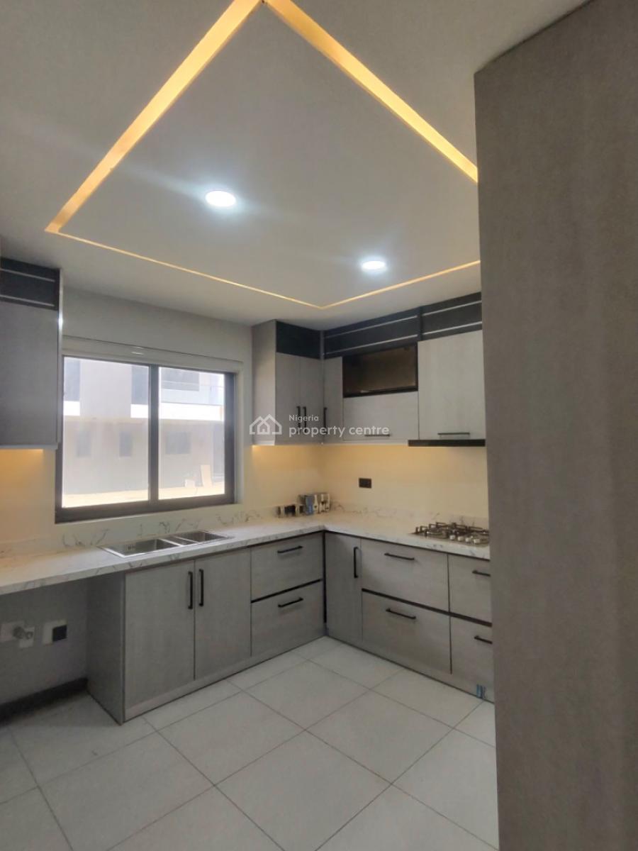 Newly 4 Bedrooms Terraced Duplex with Bq, Lekki Phase 1, Lekki, Lagos, Terraced Duplex for Sale