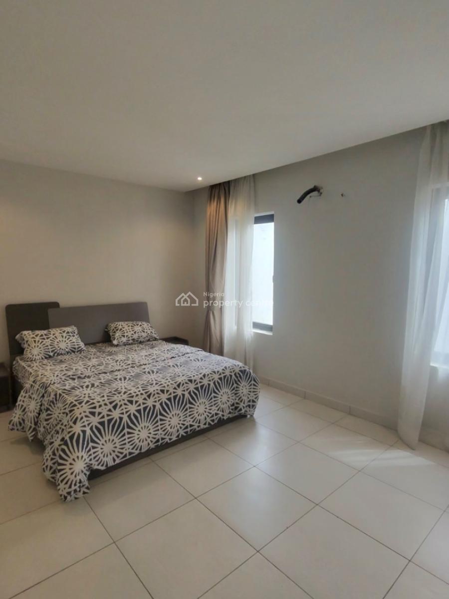 Newly 4 Bedrooms Terraced Duplex with Bq, Lekki Phase 1, Lekki, Lagos, Terraced Duplex for Sale