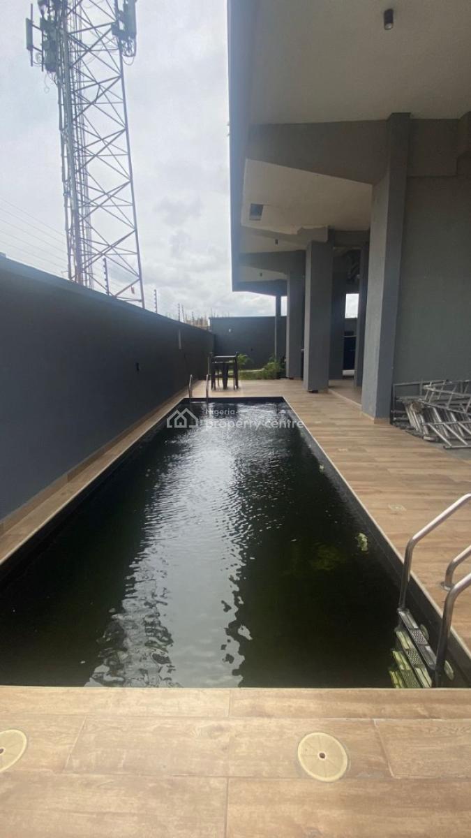 Fully Furnished and Serviced 1bedroom with Gym H and Pool, Off Admiralty Way.. Lekki Proper, Lekki Phase 1, Lekki, Lagos, Mini Flat (room and Parlour) for Rent