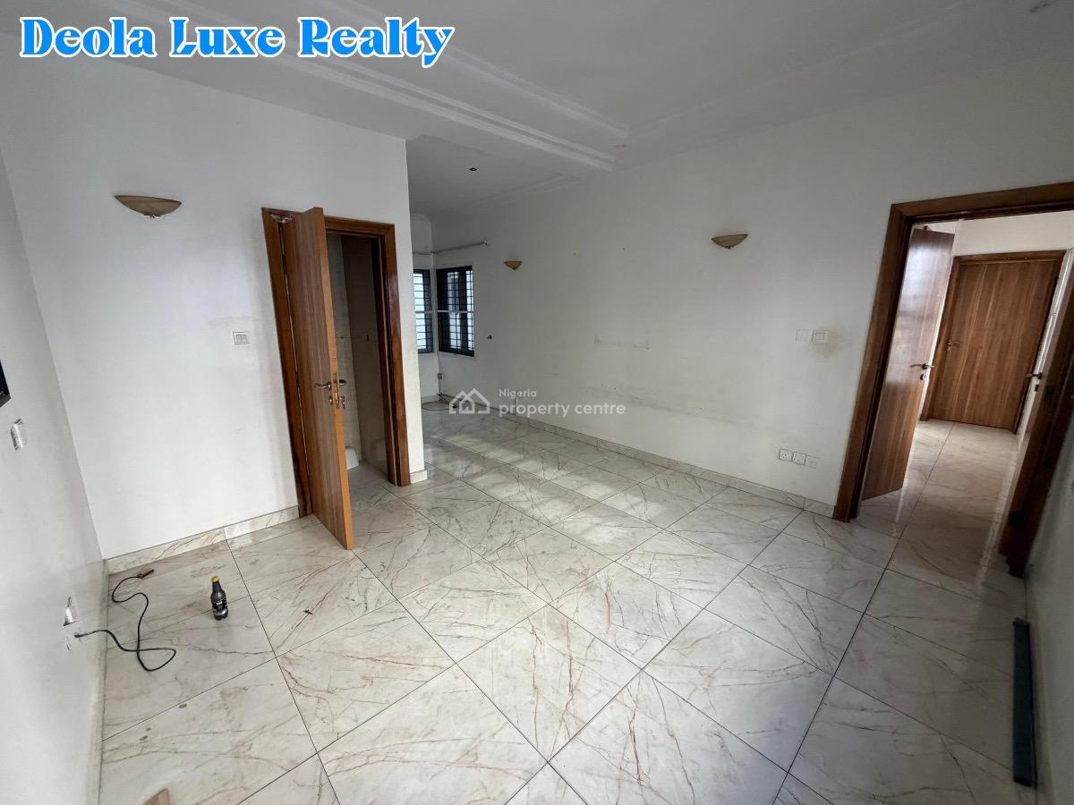 a Nice and Clean 2 Bedroom Apartment, Fully Serviced, Lekki Phase 1, Lekki, Lagos, Flat / Apartment for Rent