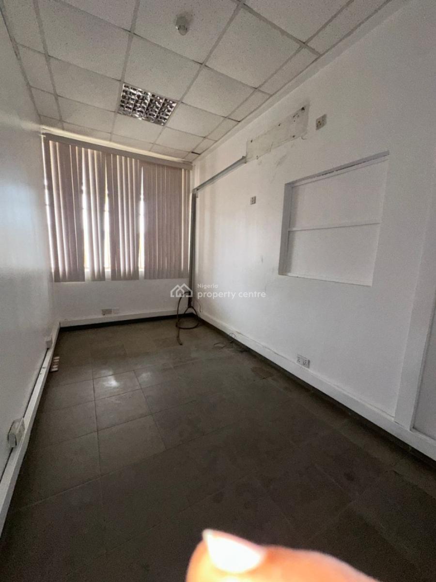 Premium 367 Sqm Ground Floor Office Space, Victoria Island (vi), Lagos, Office Space for Rent