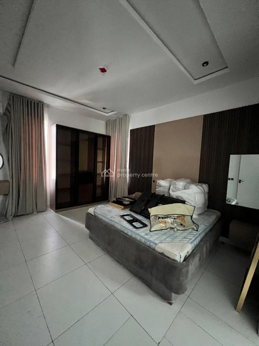 Spacious 1 Bedroom Apartment, Lekki Phase 1, Lekki, Lagos, Flat / Apartment for Rent