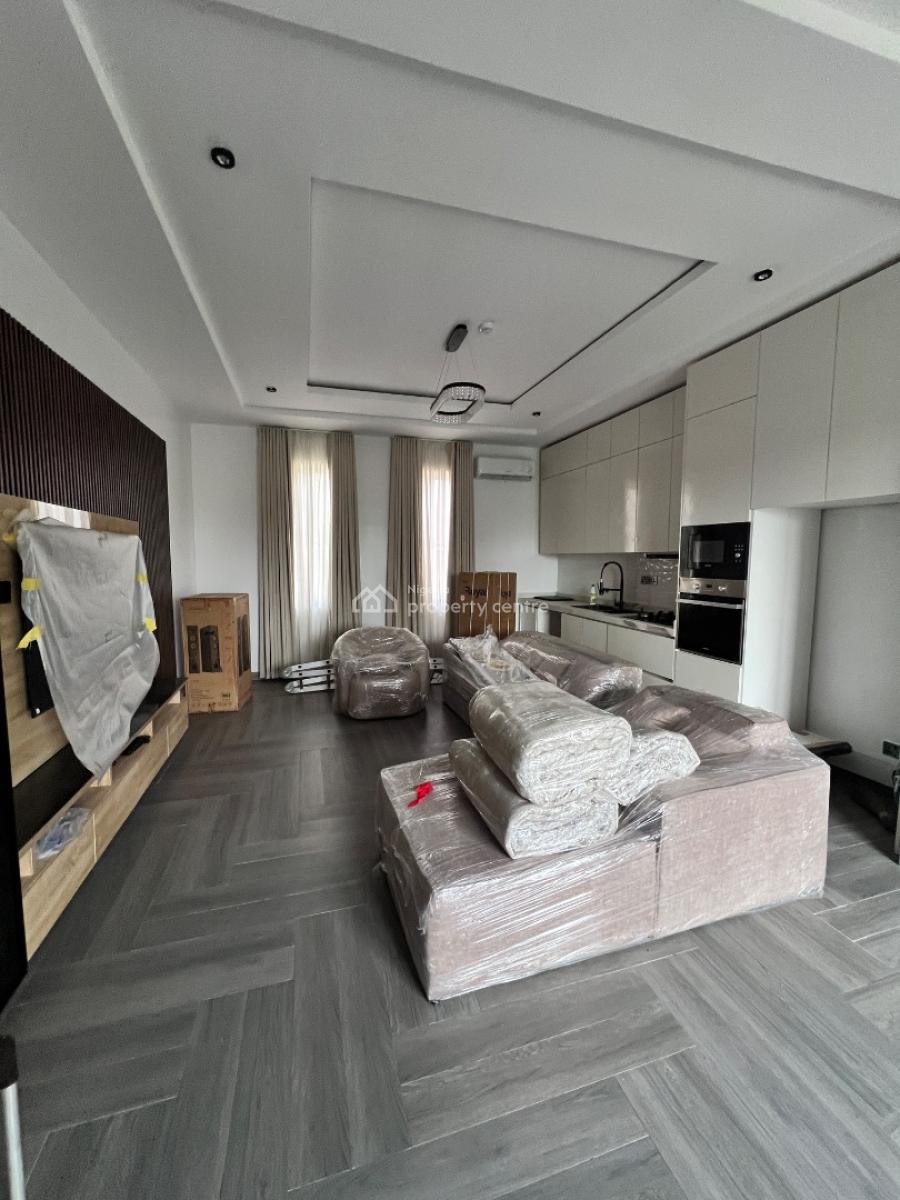 Spacious 1 Bedroom Apartment, Lekki Phase 1, Lekki, Lagos, Flat / Apartment for Rent