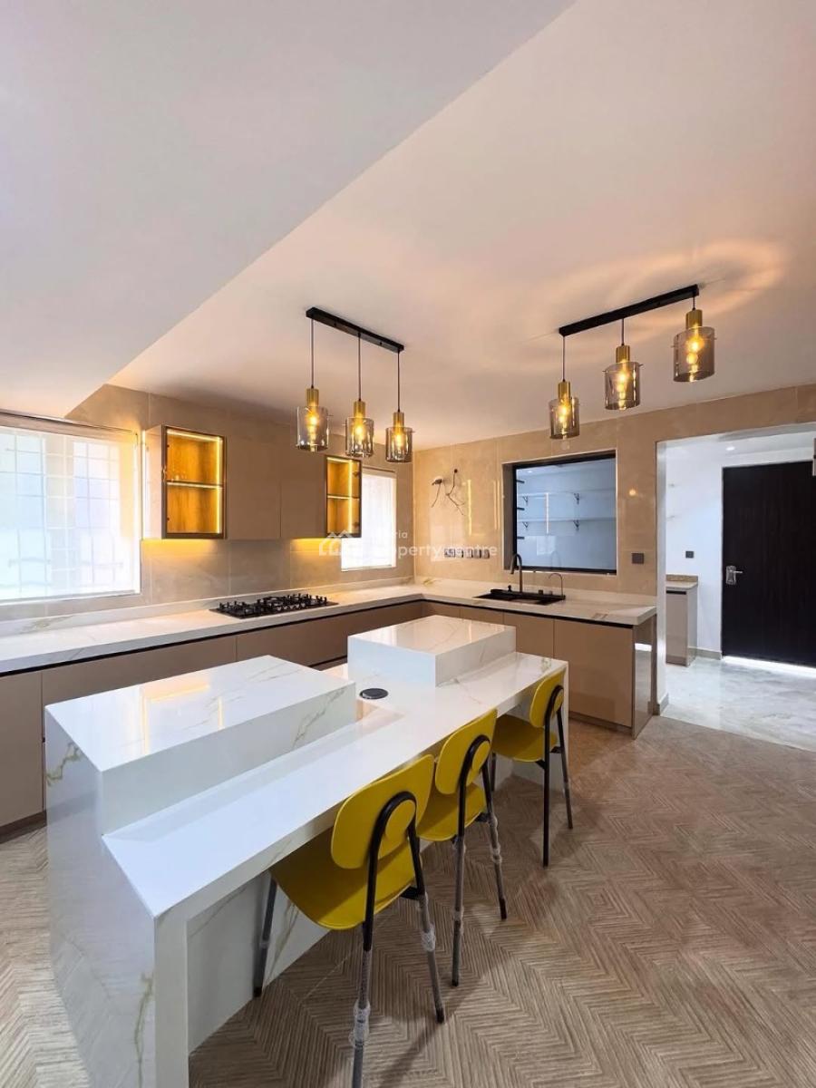 5 Bedroom Duplex + Swimming Pool, & Gym, Lekki Phase 1, Lekki, Lagos, Detached Duplex for Sale