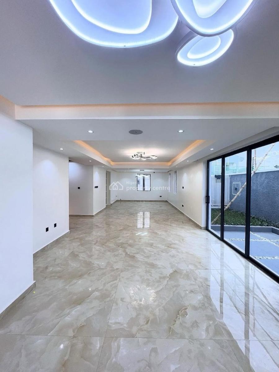 5 Bedroom Duplex + Swimming Pool, & Gym, Lekki Phase 1, Lekki, Lagos, Detached Duplex for Sale