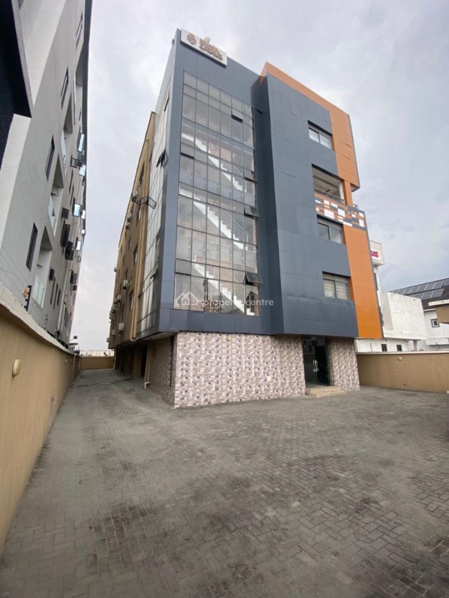 177sqm Office Space Facing The Road, Chevron, Lekki, Lagos, Office Space for Rent
