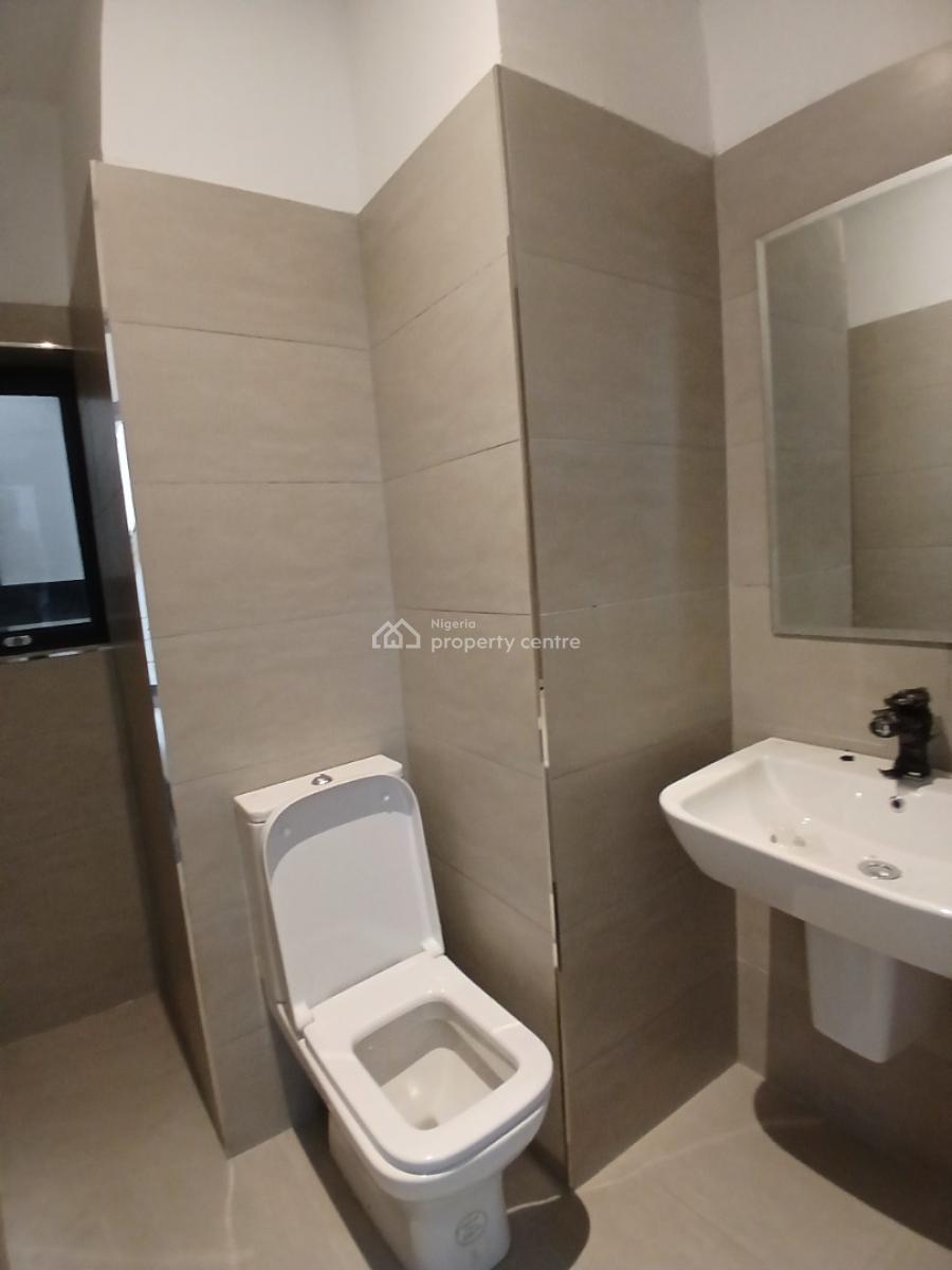 2, Lekki Phase 1, Lekki, Lagos, Flat / Apartment for Rent