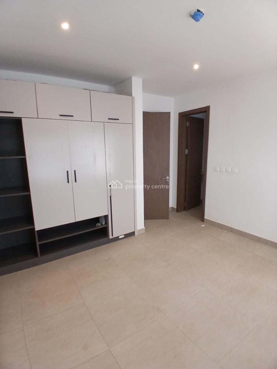 2, Lekki Phase 1, Lekki, Lagos, Flat / Apartment for Rent