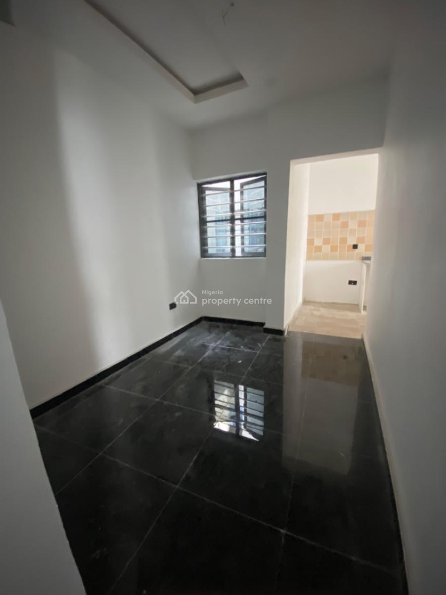 Spacious Serviced 2 Bedroom Apartment, Igbo Efo, Lekki Lagos, Igbo Efon, Lekki, Lagos, Flat / Apartment for Rent