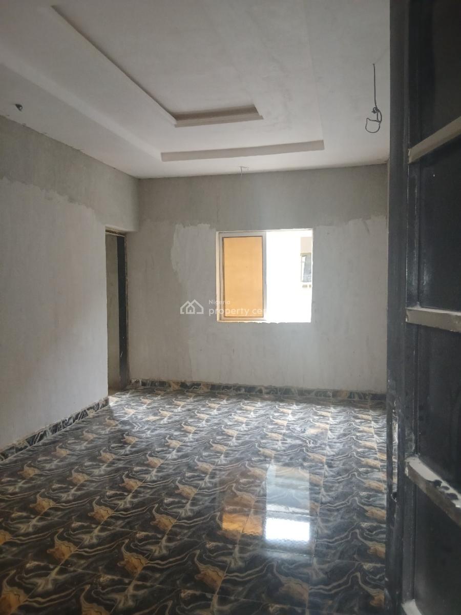 Renovated (new) 2-bedroom, Surulere, Lagos, Flat / Apartment for Rent