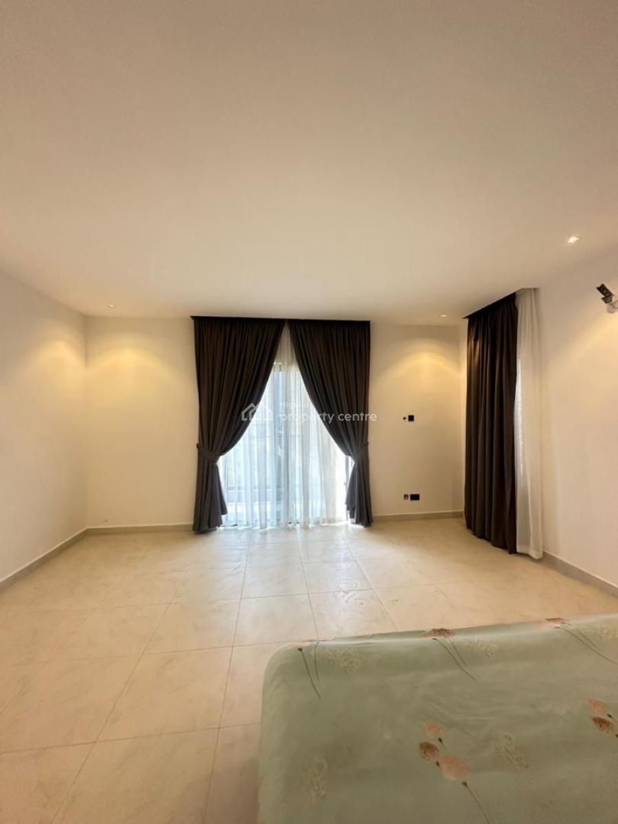 Expansive Luxury 4 Bedroom Semi-detached Duplex with a Garage, Lekki Phase 1, Lekki, Lagos, Semi-detached Duplex for Sale