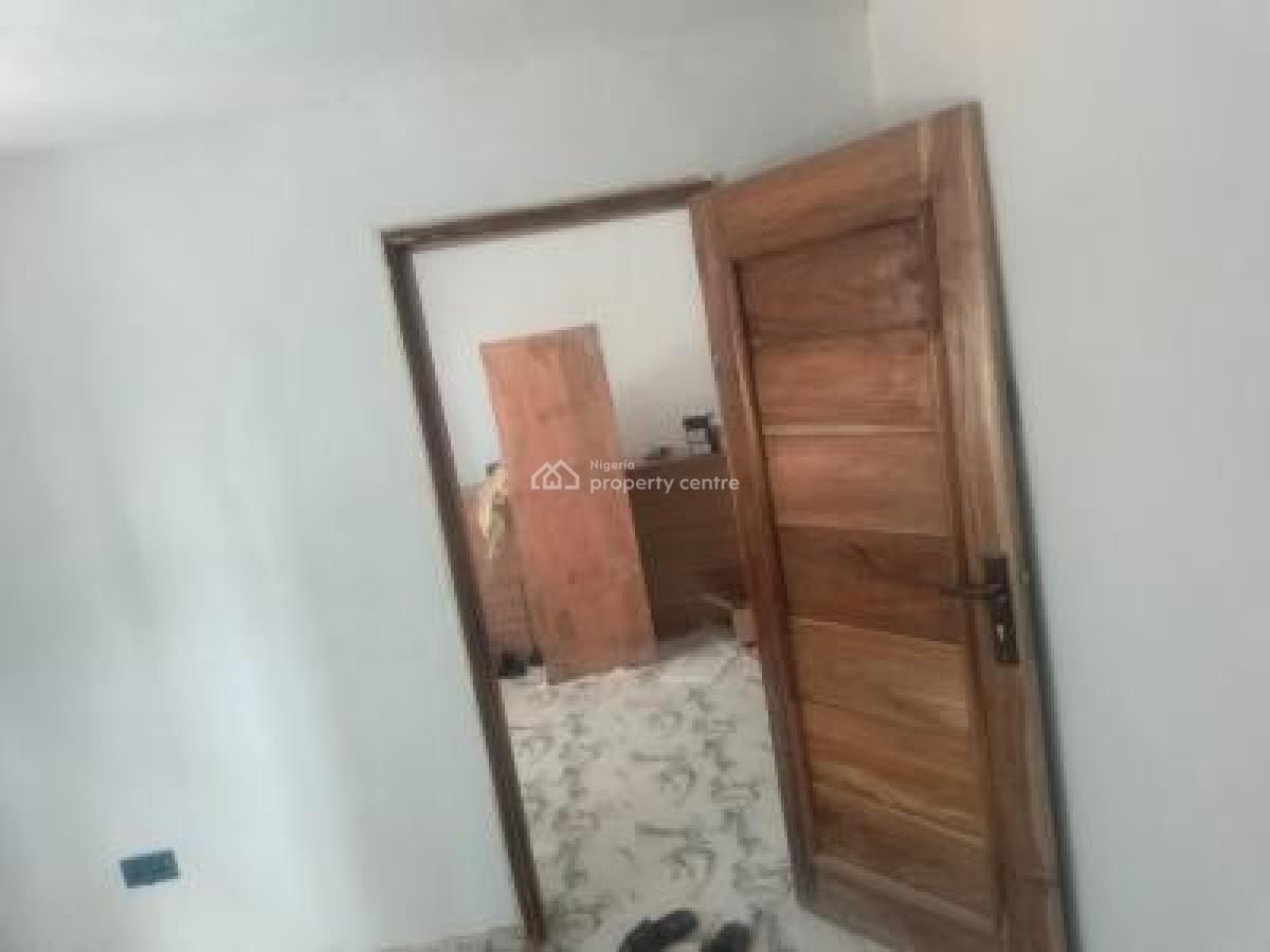 Newly Built 2 Bedroom Flat in a Calm Neighborhood 2 People in Compound, Ikosi, Ketu, Lagos, Flat / Apartment for Rent