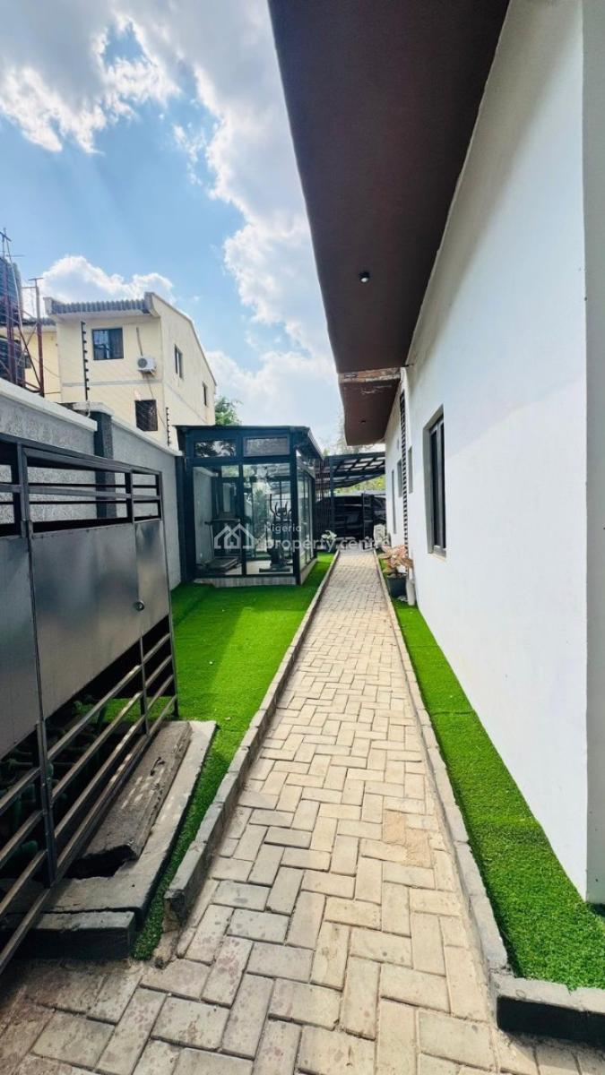 Luxurious 3 Bedroom Furnished Apartment,gym,elevator,gazebo, Carport, Maitama District, Abuja, Flat / Apartment for Sale