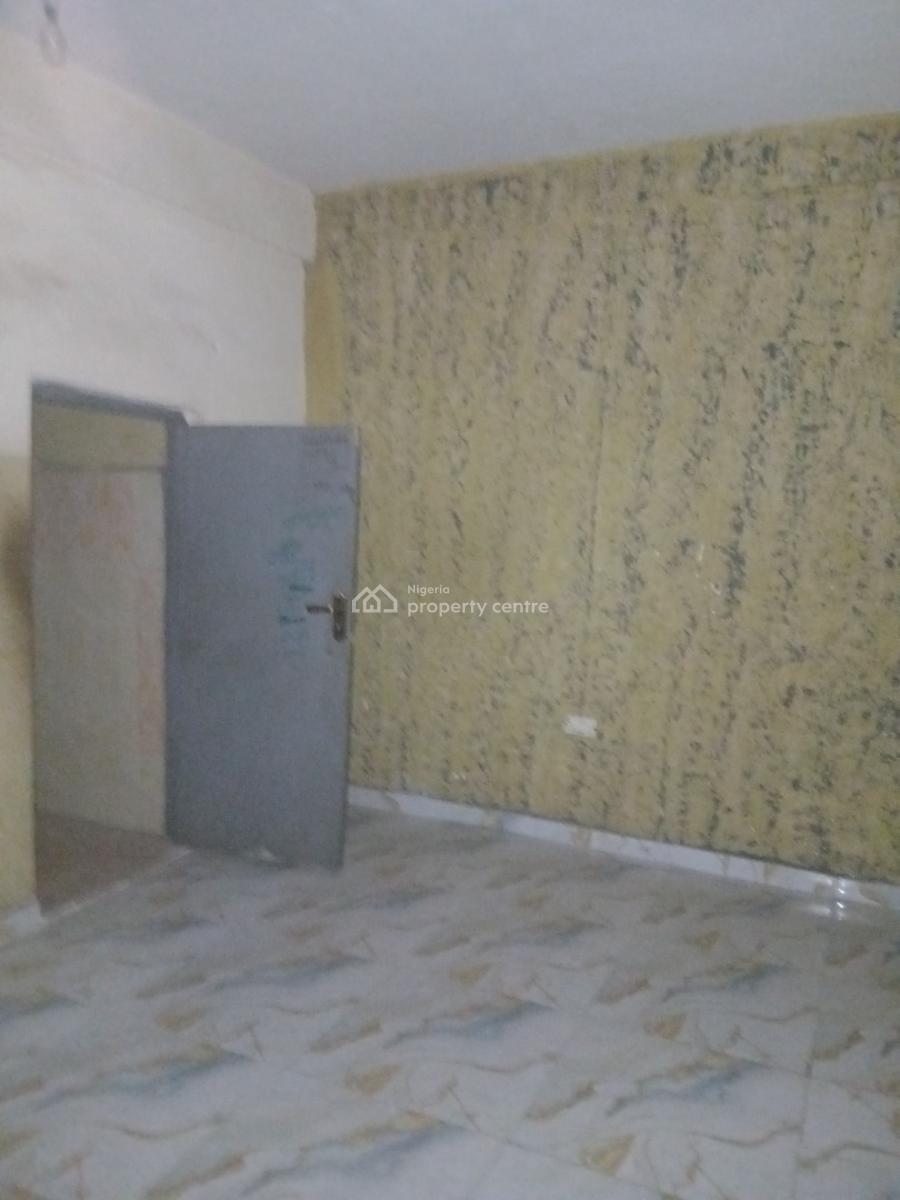 Lovely Clean Executive Place, Onipanu, Shomolu, Lagos, Mini Flat (room and Parlour) for Rent