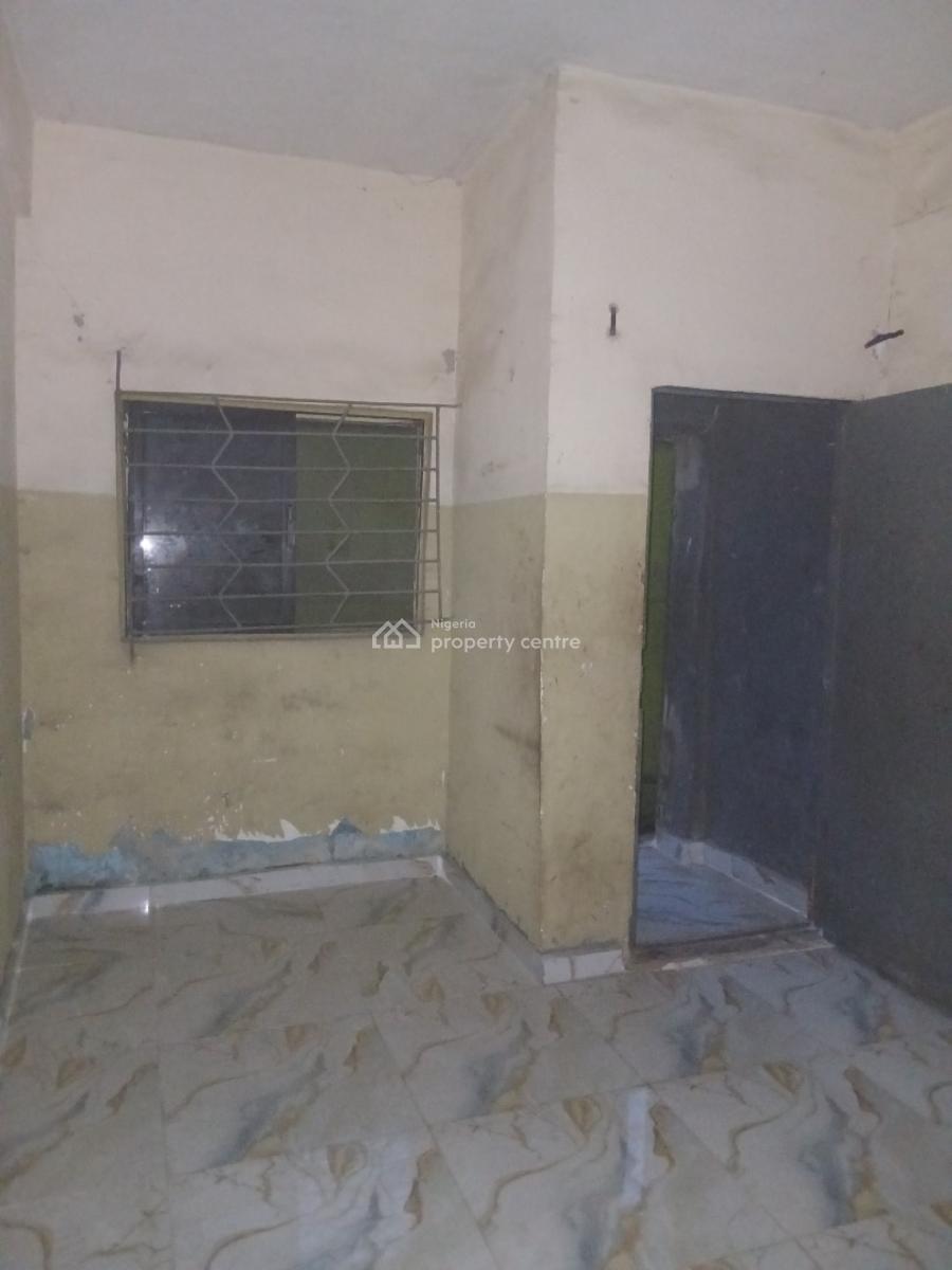 Lovely Clean Executive Place, Onipanu, Shomolu, Lagos, Mini Flat (room and Parlour) for Rent