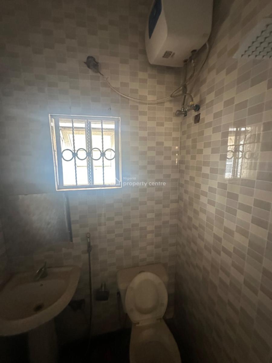 a Standard One Bedroom Apartment in a Decent Estate, Sunshine Estate Off 69 Road 6th Avenue, Gwarinpa, Abuja, Mini Flat (room and Parlour) for Rent