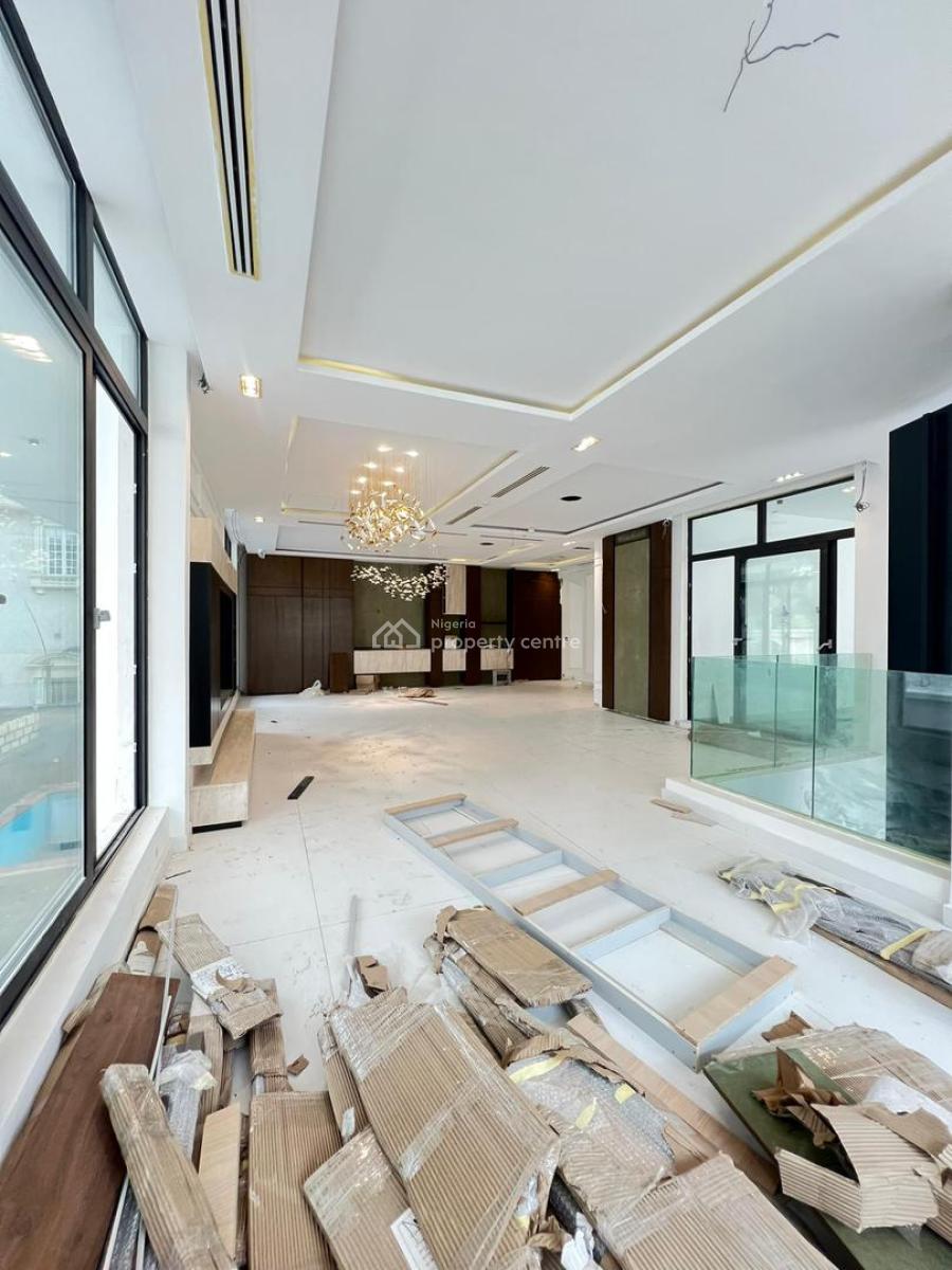 Massively Built 5 Bedroom Detached in Ikoyi with Private Cinema, Priva, Ikoyi, Lagos, House for Sale