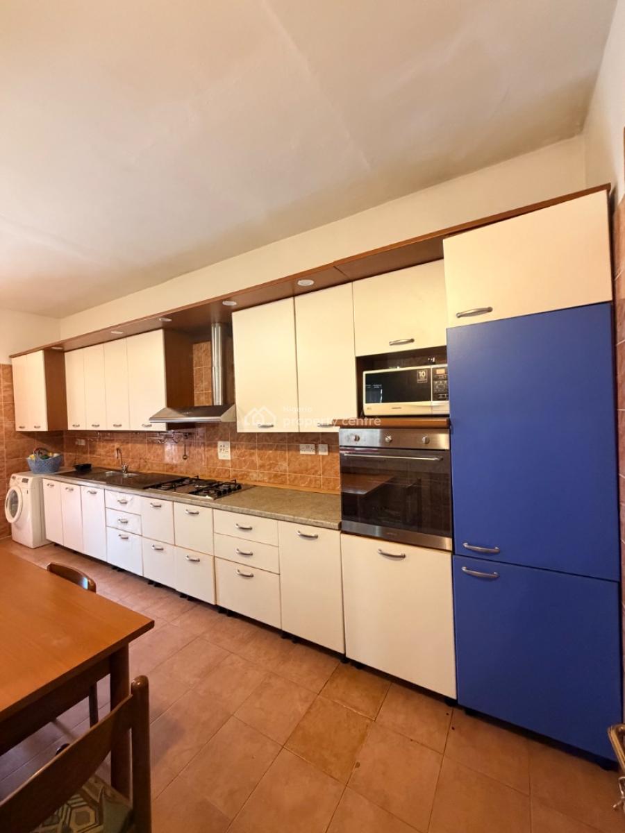 Vintage  2 Bedroom Expatriate Standard Apartment + Bq, Gerald Road, Old Ikoyi, Ikoyi, Lagos, Flat / Apartment for Rent