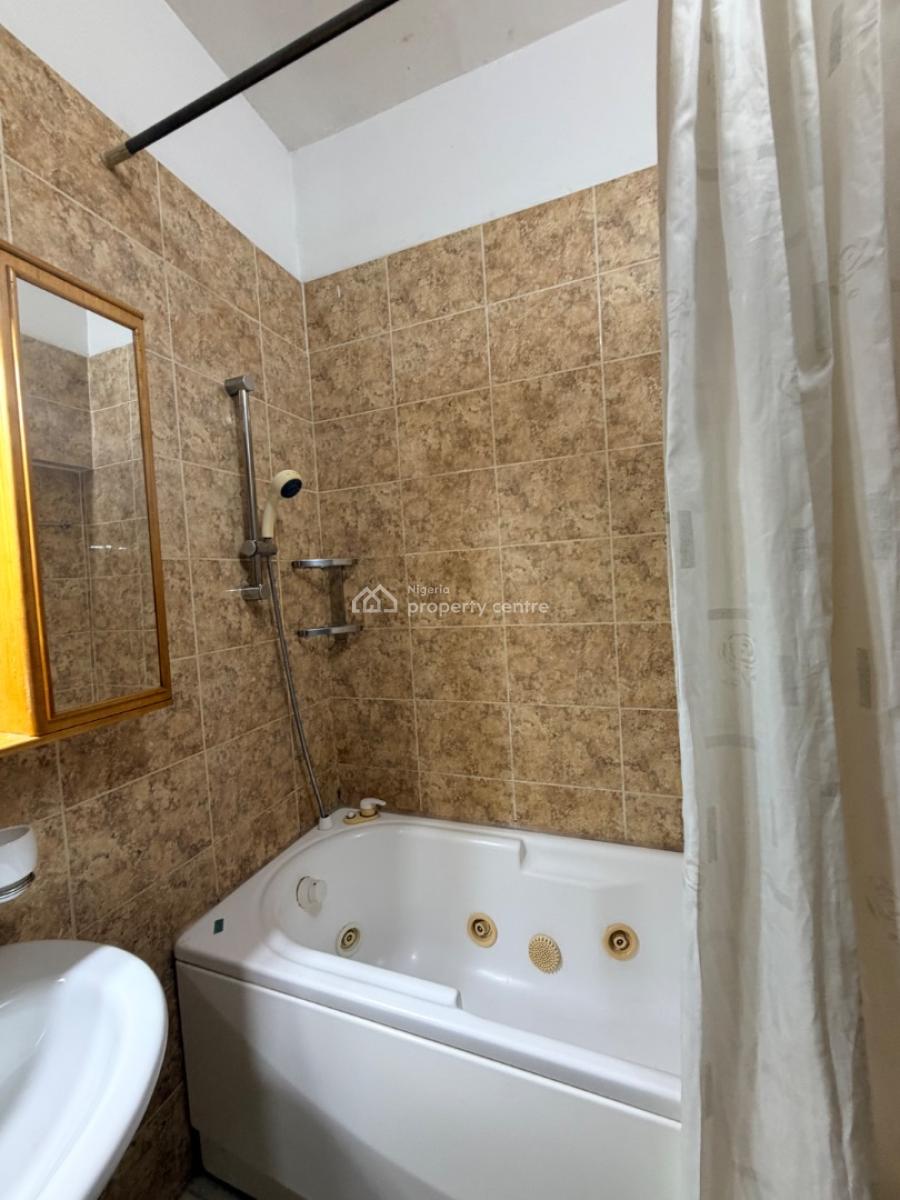 Vintage  2 Bedroom Expatriate Standard Apartment + Bq, Gerald Road, Old Ikoyi, Ikoyi, Lagos, Flat / Apartment for Rent