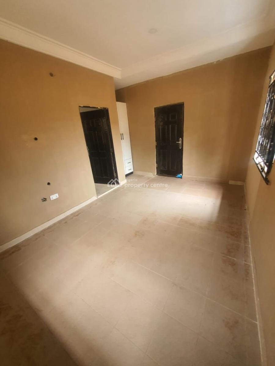 Renovated 1 Bedroom Mini-flat Upstairs with Balcony, Off Admiralty Way, Lekki Phase 1, Lekki, Lagos, Mini Flat (room and Parlour) for Rent