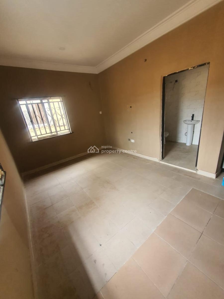 Renovated 1 Bedroom Mini-flat Upstairs with Balcony, Off Admiralty Way, Lekki Phase 1, Lekki, Lagos, Mini Flat (room and Parlour) for Rent