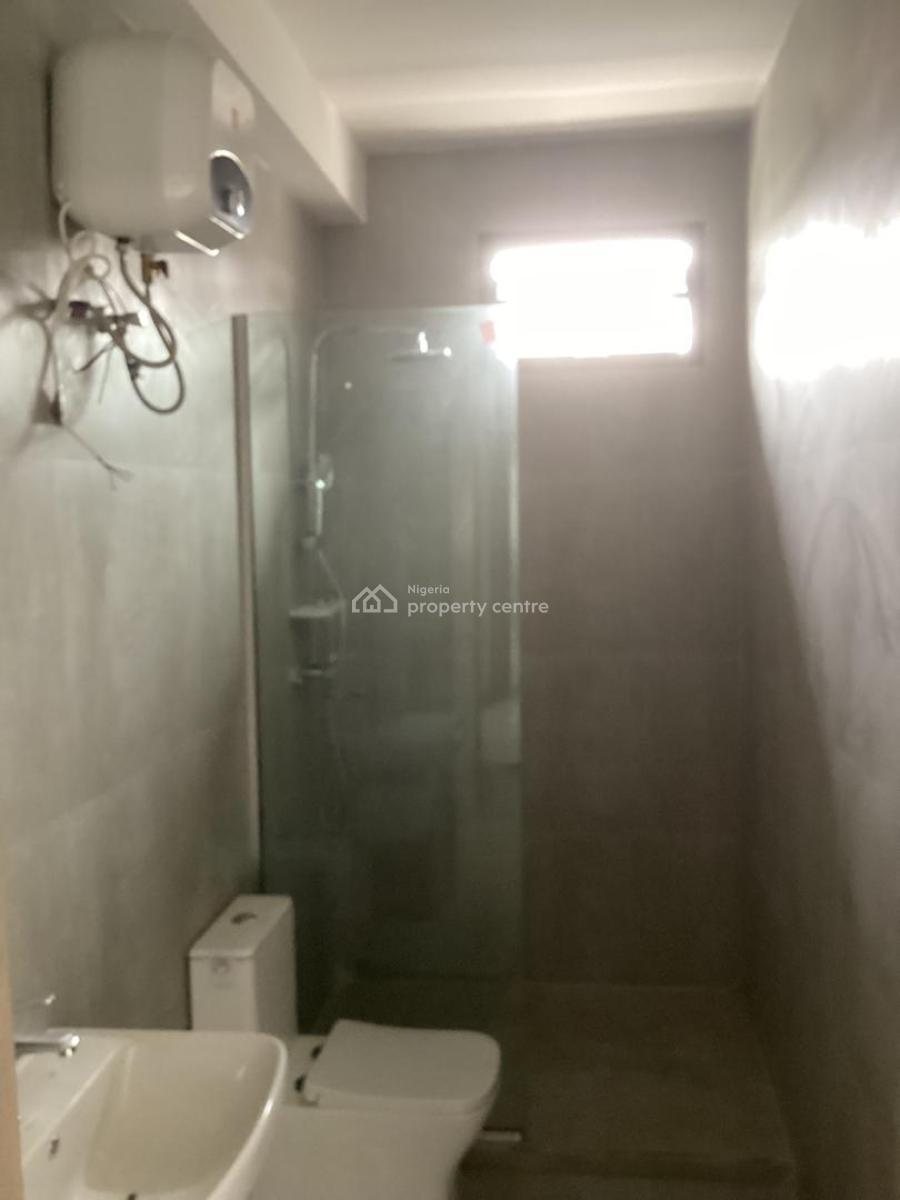 Brand New 3 Bedroom with Bq, Lekki Phase 1, Lekki, Lagos, Flat / Apartment for Rent