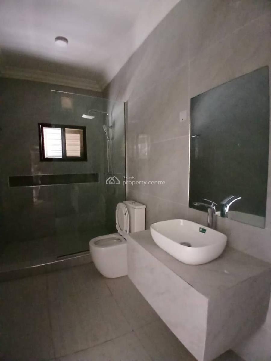 Brand New 3 Bedroom with Bq, Lekki Phase 1, Lekki, Lagos, Flat / Apartment for Rent