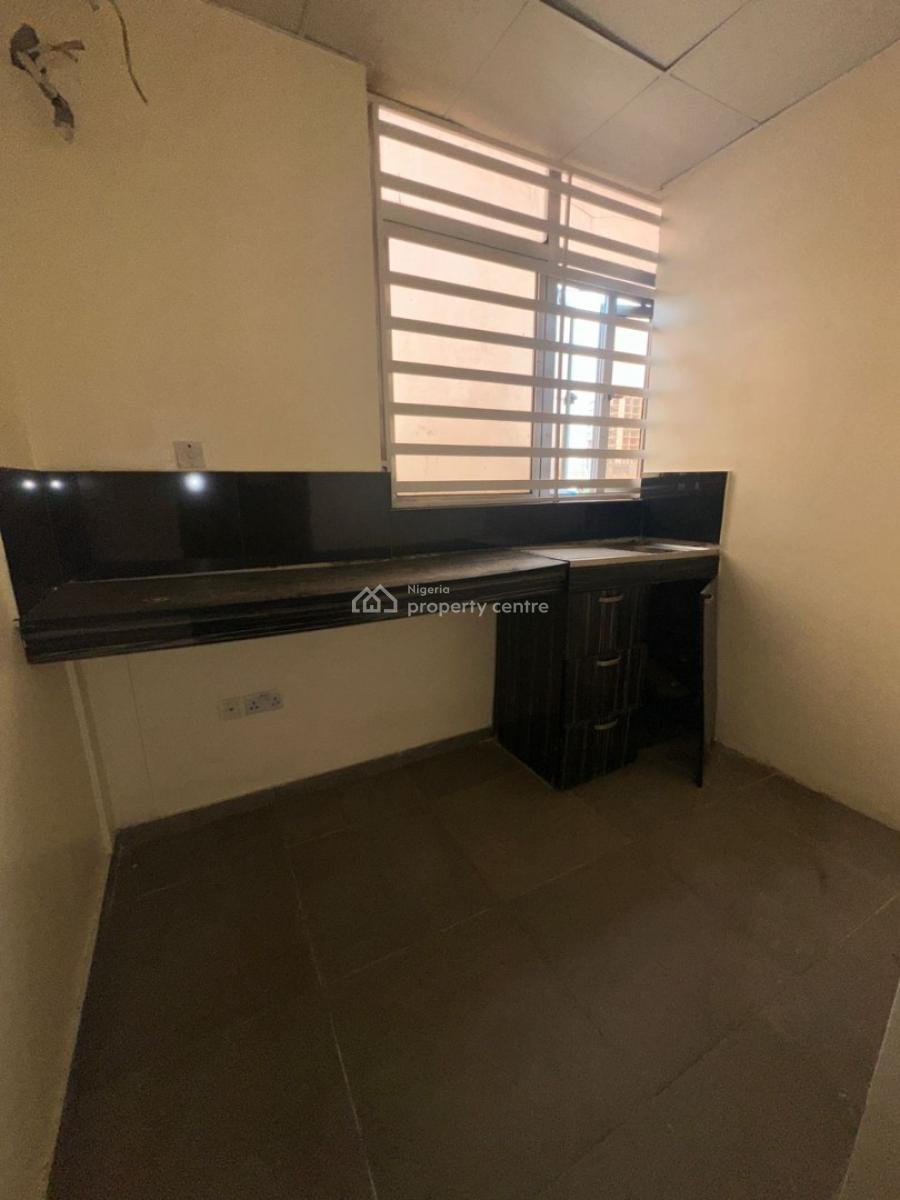 Clean & Spacious 487 Sqm Office Space on a First Floor, Victoria Island (vi), Lagos, Commercial Property for Rent