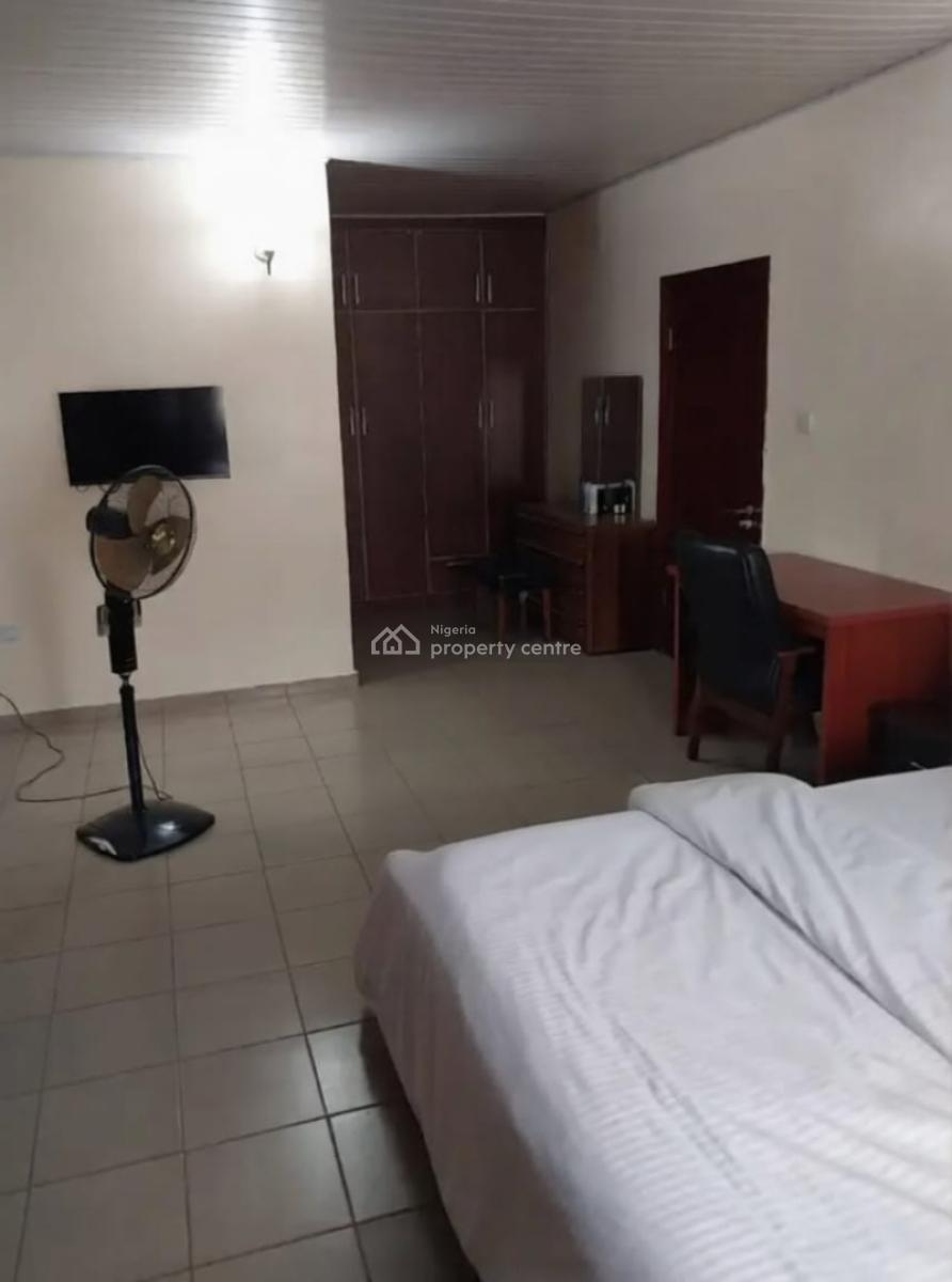 Fully Furnished 3 Bedroom Flat, Gaduwa Estate, Gaduwa, Abuja, Block of Flats for Sale