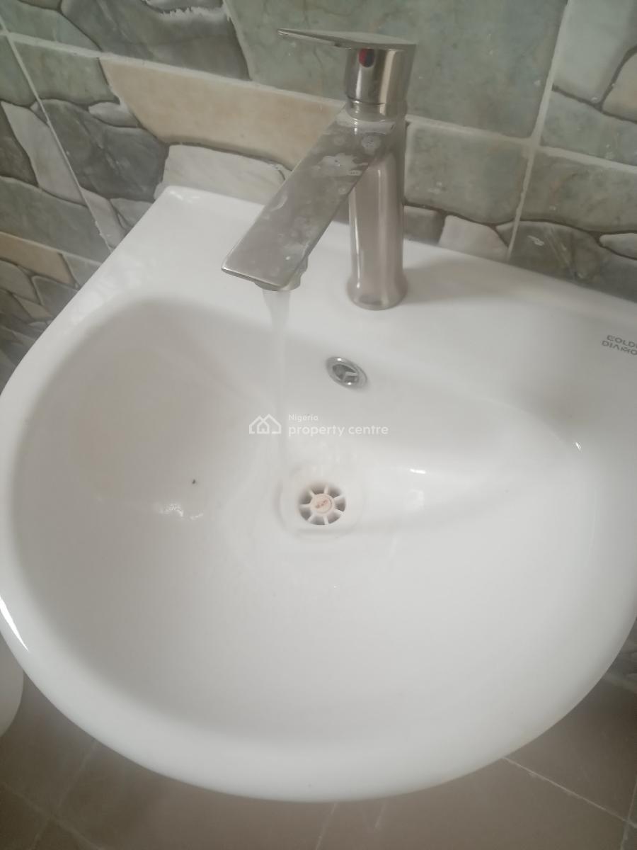 Brand New Luxurious Miniflat Upstairs, Unity Estate Badore Ajah Lagos, Badore, Ajah, Lagos, Mini Flat (room and Parlour) for Rent