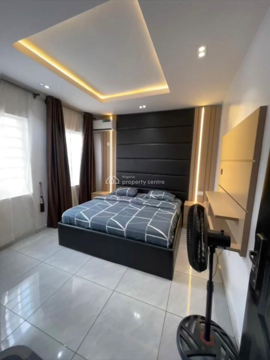 Luxe 2- Bedroom Apartment, Alagomeji, Yaba, Lagos, Flat / Apartment Short Let