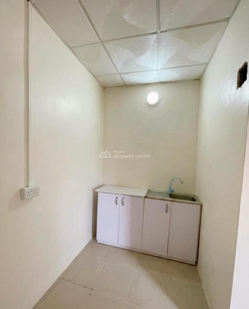 Executive Big Studio Apartment with Open Plan Kitchen, Lekki Phase 1, Lekki, Lagos, Self Contain (single Rooms) for Rent