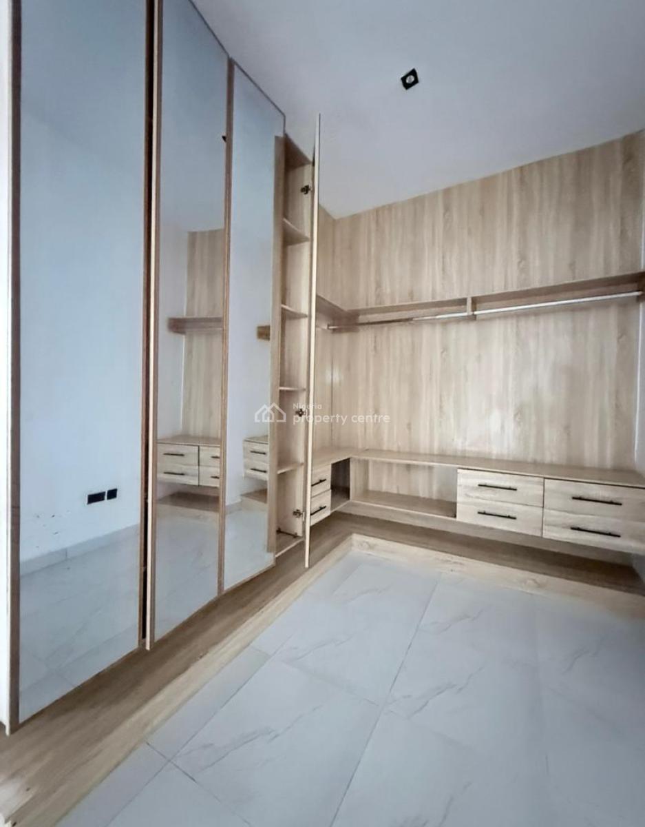 𝐁𝐄𝐀𝐔𝐓𝐈𝐅𝐔𝐋 4 𝐁𝐄𝐃𝐑𝐎𝐎𝐌 𝐓𝐄𝐑𝐑𝐀𝐂𝐄 𝐃𝐔𝐏𝐋𝐄𝐗, Orchid, Lekki Phase 2, Lekki, Lagos, Terraced Duplex for Rent