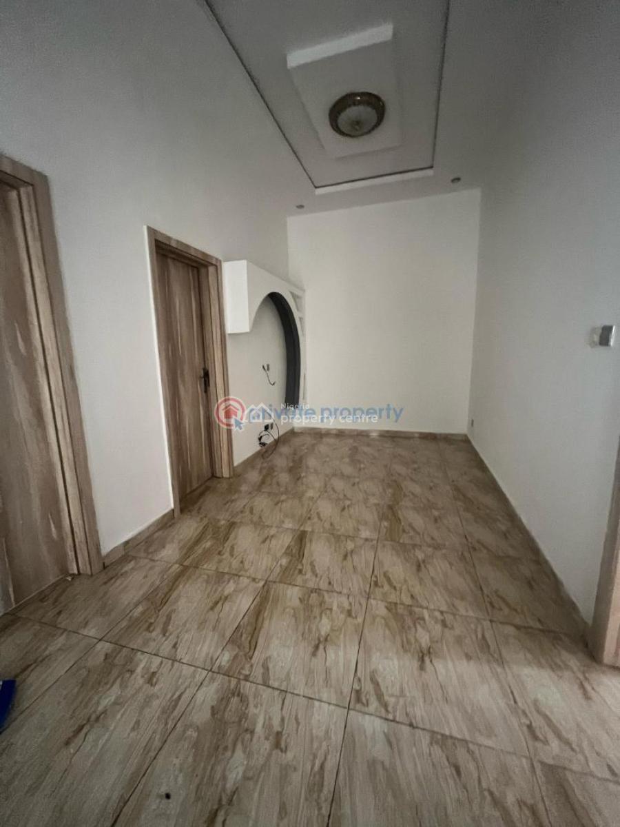 4 Bedroom Terrace with Communal Estate Swimming Pool, Orchid Road, Lekki, Lagos, Terraced Duplex for Rent