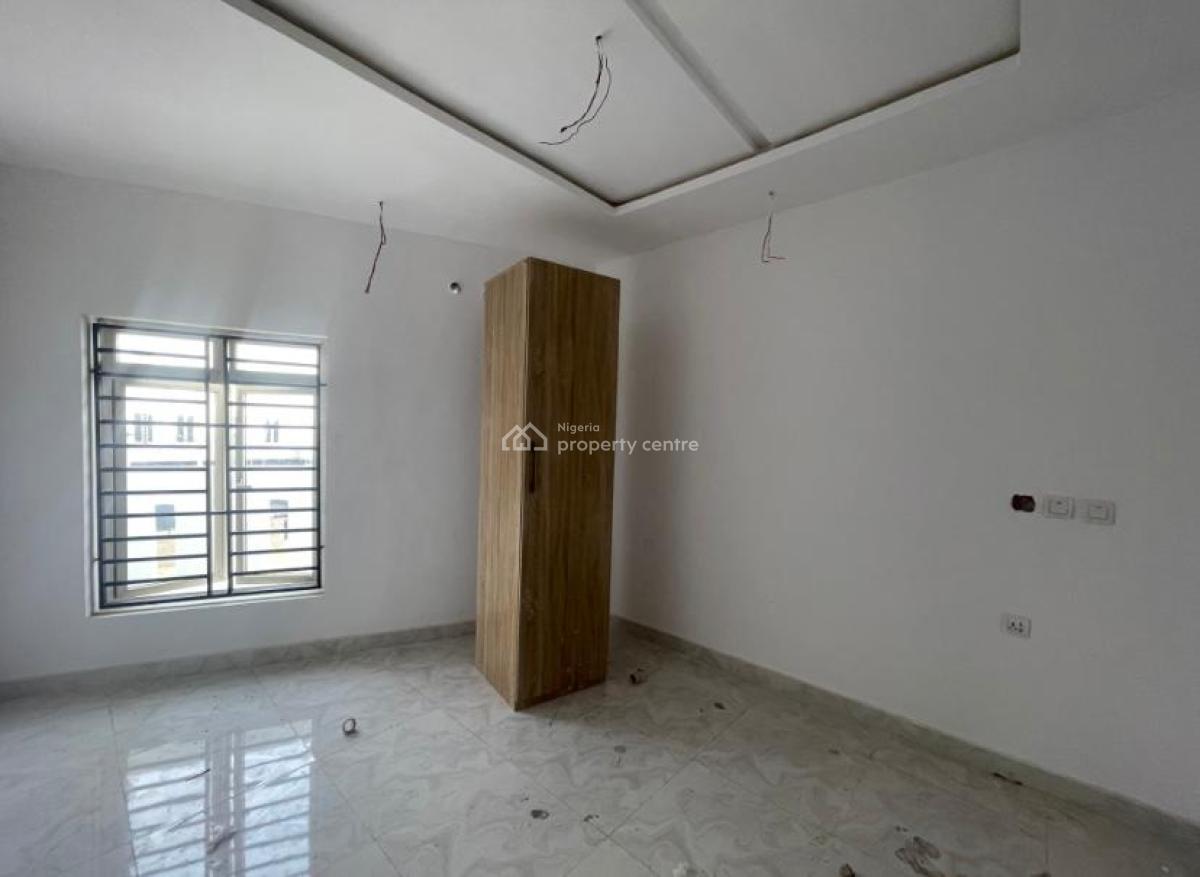 Luxury 2 Bedroom Maisonette, Lekki Phase 1, Lekki, Lagos, Flat / Apartment for Rent