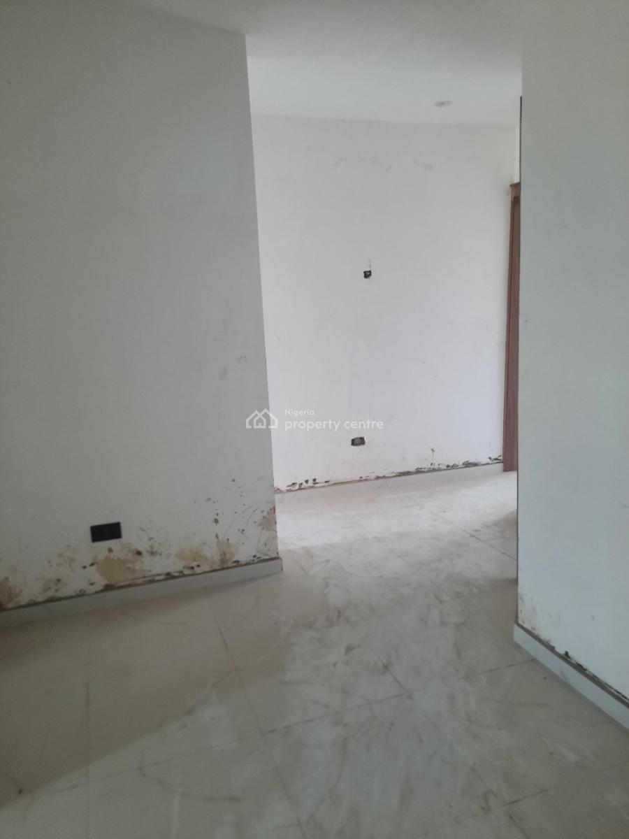 Nicely Built 3 Bedroom Semi Detached Duplex, Adeniyi Jones, Ikeja, Lagos, Semi-detached Duplex for Sale