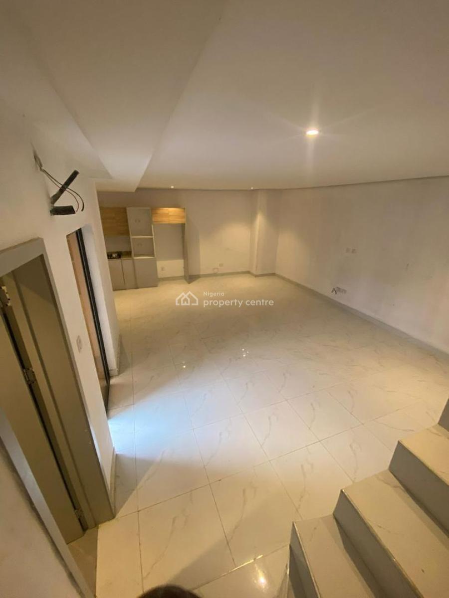 Luxury 3 Bedroom Penthouse with Bq, Pool & Gym, Lekki Phase 1, Lekki, Lagos, Flat / Apartment for Rent