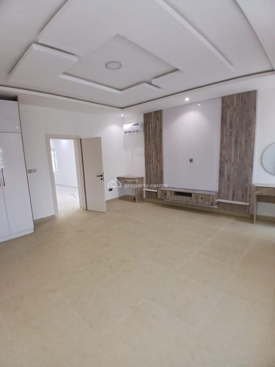 3 Bedroom Detached House, Gra, Ogudu, Lagos, Detached Duplex for Sale