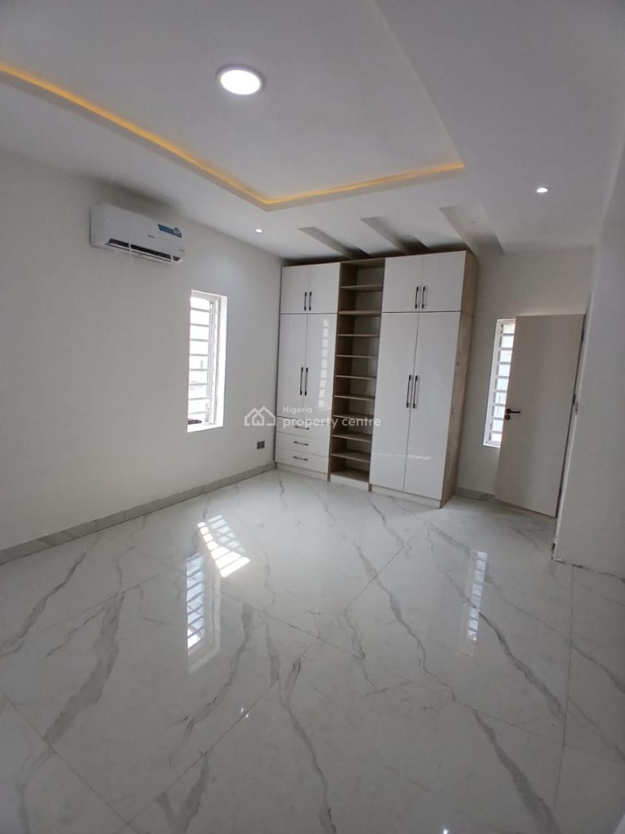 3 Bedroom Detached House, Gra, Ogudu, Lagos, Detached Duplex for Sale