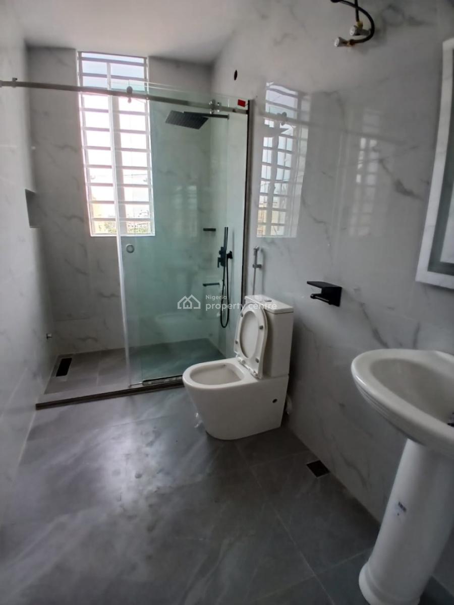 3 Bedroom Detached House, Gra, Ogudu, Lagos, Detached Duplex for Sale