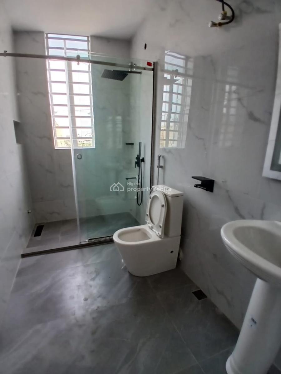 3 Bedroom Detached House, Gra, Ogudu, Lagos, Detached Duplex for Sale