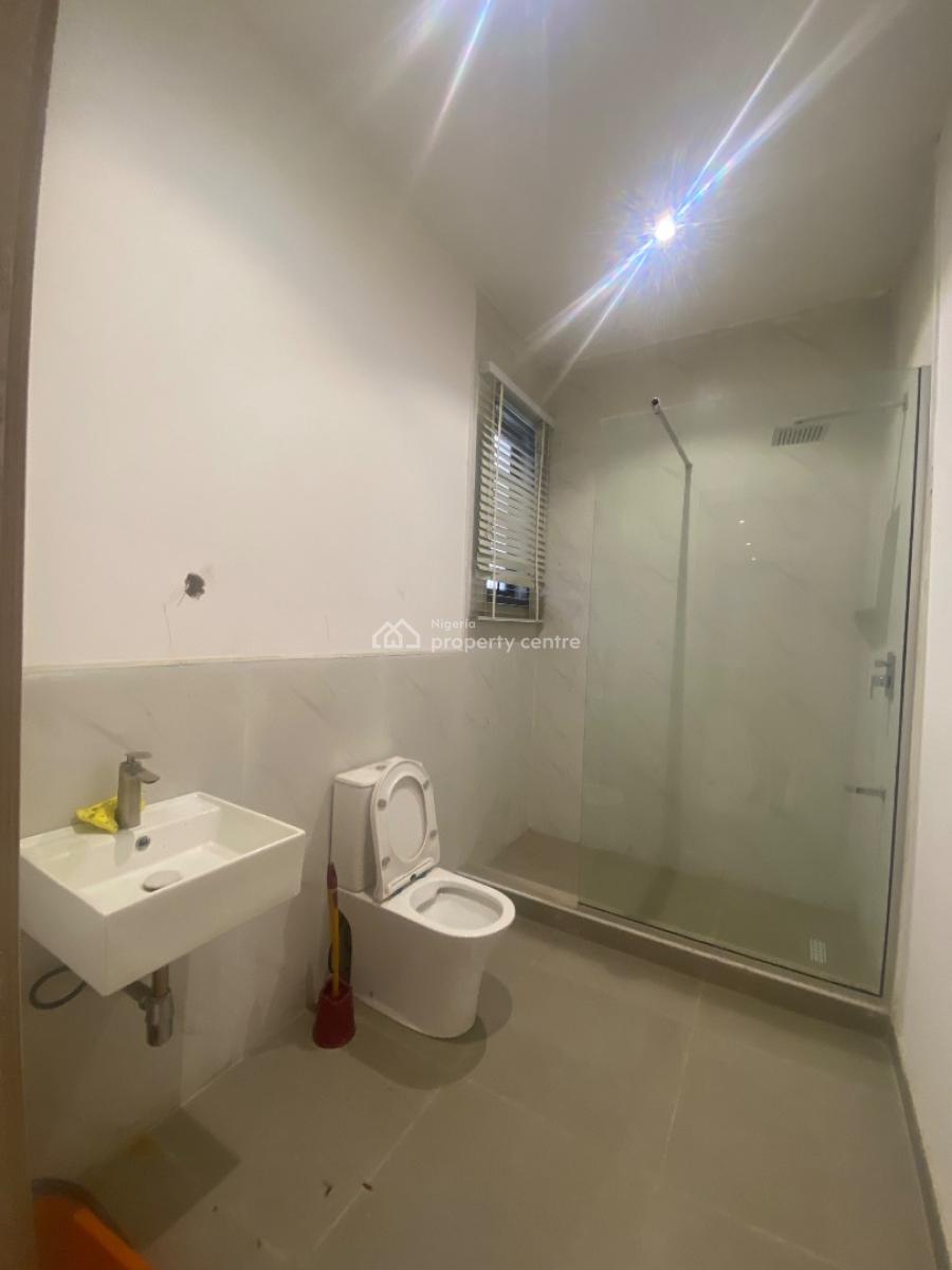 Luxury Furnished Serviced 1bed with 24hrs Light, Elevator,pool & Gym, Off Admiralty Way , Lekki Phase 1, Lekki, Lagos, Mini Flat (room and Parlour) for Rent