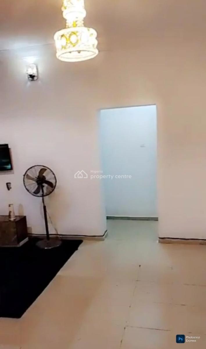 Cool & Well Maintained Apartment, Ikate Elegushi, Lekki, Lagos, Self Contain (single Rooms) for Rent