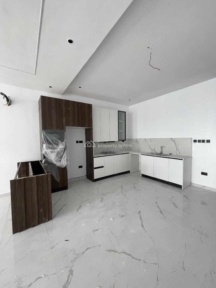 Very Spacious 2 Bedroom Apartment, Off Freedom Way, Lekki Phase 1, Lekki, Lagos, Block of Flats for Sale