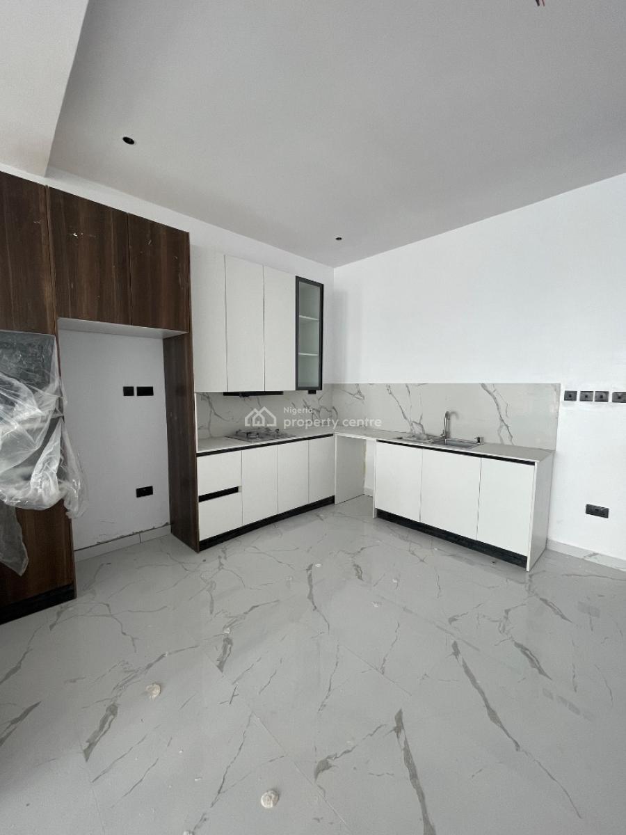 Very Spacious 2 Bedroom Apartment, Off Freedom Way, Lekki Phase 1, Lekki, Lagos, Block of Flats for Sale