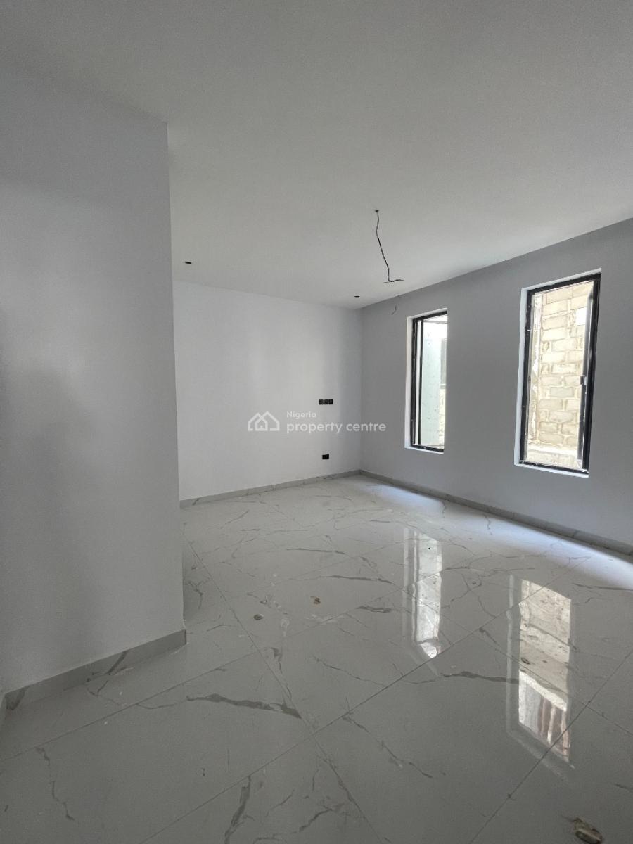 Very Spacious 2 Bedroom Apartment, Off Freedom Way, Lekki Phase 1, Lekki, Lagos, Block of Flats for Sale